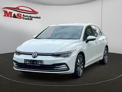 Weiß Gebraucht 2023 VW Golf VIII Move Limousine | 17.490 € (Superpreis)