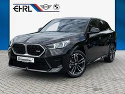 Saphirschwarz Gebraucht 2024 BMW X2 Performance SUV | 44.977 €