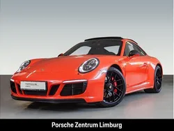 Orange (lavaorange) Gebraucht 2018 Porsche 911 Carrera GTS Coupé | 109.991 € (Etwas zu teuer)