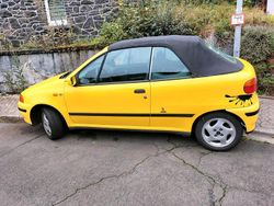 Gelb Gebraucht 1999 Fiat Punto Cabriolet Cabrio | 2.490 €