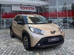 Beige Neu 2025 Toyota Aygo Business Edition Kleinwagen | 16.790 € (Guter Preis)