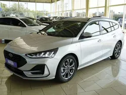 Moondust silber Neu 2024 Ford Focus ST-Line X Kombi | 27.810 € (Guter Preis)