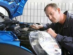 Schwarz Gebraucht 2023 Mini Cooper SE Kleinwagen | 22.980 € (Etwas zu teuer)