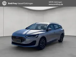 Moondust silver (metallic) Gebraucht 2023 Ford Focus Titanium Kombi | 19.500 € (Guter Preis)