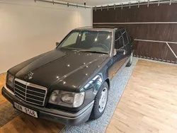 Schwarz Gebraucht 1994 Mercedes 200 Limousine | 9.000 €