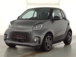 Grau Gebraucht 2023 Smart ForTwo Electric Drive Coupé | 12.990 € (Fairer Preis)