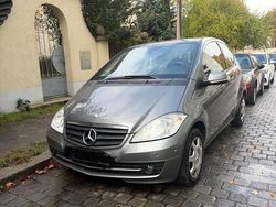 Silber Gebraucht 2008 Mercedes A150 Coupé | 2.000 €