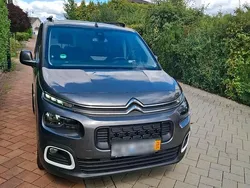 Grau Gebraucht 2019 Citroën Berlingo Shine Van / Kleinbus | 17.500 € (Fairer Preis)