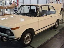 Weiß Gebraucht 1977 BMW 1502 Limousine | 24.900 €
