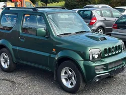Grün Gebraucht 2010 Suzuki Jimny Comfort SUV | 8.900 € (Etwas zu teuer)