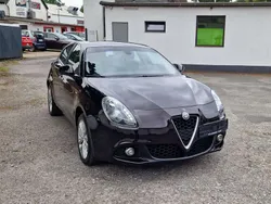 Nero etna Gebraucht 2017 Alfa Romeo Giulietta Super Kleinwagen | 8.900 € (Superpreis)