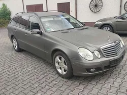 Hellelfenbein Gebraucht 2007 Mercedes E220 Kombi | 1.999 € (Guter Preis)