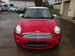 Rot Gebraucht 2013 Mini Cooper D Kleinwagen | 7.900 € (Etwas zu teuer)