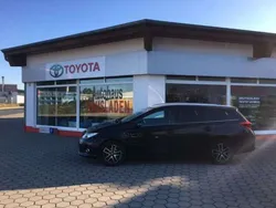 Black mica Gebraucht 2015 Toyota Auris Hybrid Edition Kombi | 13.500 € (Fairer Preis)