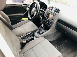 Blau Gebraucht 2009 VW Golf VI Kleinwagen | 5.299 € (Fairer Preis)