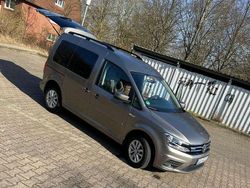 Bronze Gebraucht 2018 VW Caddy Van / Kleinbus | 18.490 €
