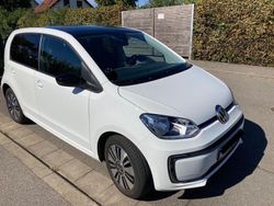 Weiß Gebraucht 2020 VW e-up! Kleinwagen | 12.550 € (Fairer Preis)