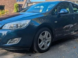 Blau Gebraucht 2011 Opel Astra Edition Limousine | 3.250 € (Fairer Preis)