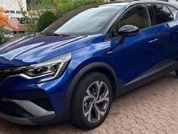 Blau Gebraucht 2023 Renault Captur R.S. SUV | 20.100 € (Fairer Preis)