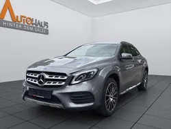 Grau Gebraucht 2017 Mercedes GLA250 AMG line SUV | 24.990 € (Fairer Preis)