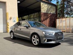 Grau Gebraucht 2017 Audi A3 Ambiente Limousine | 16.300 € (Fairer Preis)