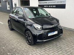 Schwarz Gebraucht 2021 Smart ForFour Electric Drive Premium Kleinwagen | 8.470 € (Fairer Preis)