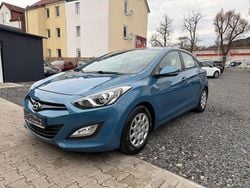 Blau Gebraucht 2014 Hyundai i30 Classic Limousine | 5.500 € (Superpreis)