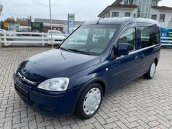 Blau Gebraucht 2009 Opel Combo Van / Kleinbus | 4.200 € (Etwas zu teuer)