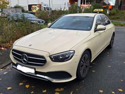 Beige Gebraucht 2021 Mercedes E200 Avantgarde Limousine | 19.000 € (Etwas zu teuer)