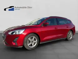 Rot Gebraucht 2019 Ford Focus Limousine | 10.999 € (Guter Preis)