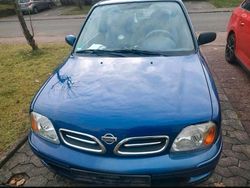 Blau Gebraucht 2002 Nissan Micra Kleinwagen | 1.700 € (Fairer Preis)