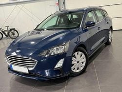 Blau Gebraucht 2020 Ford Focus Kombi | 10.995 € (Fairer Preis)