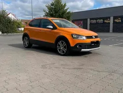 Orange Gebraucht 2011 VW Polo Cross Kleinwagen | 6.199 € (Etwas zu teuer)