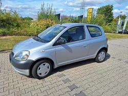 Silber Gebraucht 2001 Toyota Yaris Terra Kleinwagen | 1.700 € (Fairer Preis)