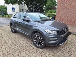 Grau Gebraucht 2020 VW T-Roc United SUV | 22.300 € (Fairer Preis)