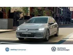 Grau Gebraucht 2024 VW Golf VIII Life Limousine | 24.990 € (Fairer Preis)