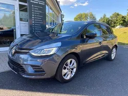 Grau Gebraucht 2018 Renault Clio IV | 7.450 € (Guter Preis)