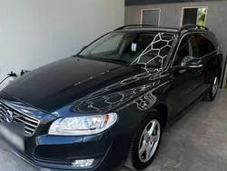Grau Gebraucht 2015 Volvo V70 Kombi | 5.900 € (Superpreis)