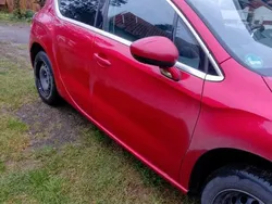 Rot Gebraucht 2012 DS Automobiles DS4 Kleinwagen | 3.600 €