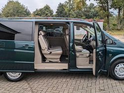 Grün Gebraucht 2006 Mercedes Viano Van / Kleinbus | 8.950 € (Guter Preis)