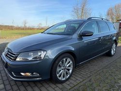 Grau Gebraucht 2012 VW Passat Kombi | 6.200 € (Fairer Preis)