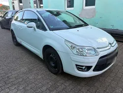 Weiß Gebraucht 2009 Citroën C4 Coupé | 1.699 € (Fairer Preis)