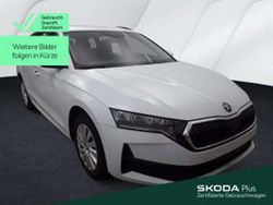 Moonweiss metallic Gebraucht 2025 Skoda Octavia Kombi | 24.790 € (Fairer Preis)