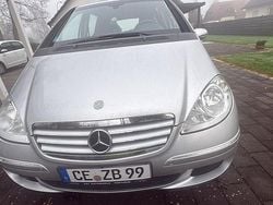 Silber Gebraucht 2005 Mercedes A200 Elegance Van / Kleinbus | 4.700 € (Fairer Preis)