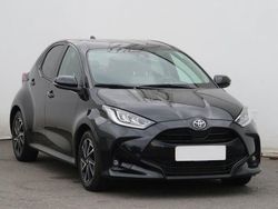 Black mica / ink Gebraucht 2023 Toyota Yaris Comfort Limousine | 18.490 € (Fairer Preis)