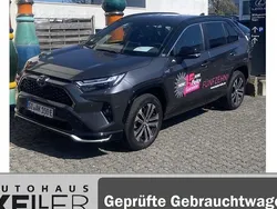 Grau Gebraucht 2025 Toyota RAV4 Hybrid Style SUV | 61.990 €