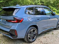 Grau Gebraucht 2023 BMW X1 M Sport SUV | 45.300 € (Fairer Preis)
