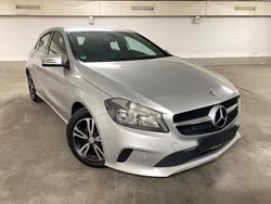 Silber Gebraucht 2015 Mercedes A180 Style Limousine | 9.795 € (Fairer Preis)
