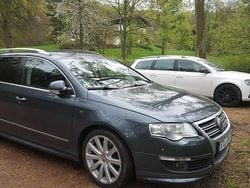 Grau Gebraucht 2010 VW Passat R-line Edition Kombi | 11.999 €