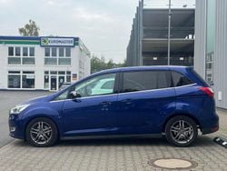 Blau Gebraucht 2016 Ford Grand C-Max Titanium Van / Kleinbus | 5.590 € (Superpreis)